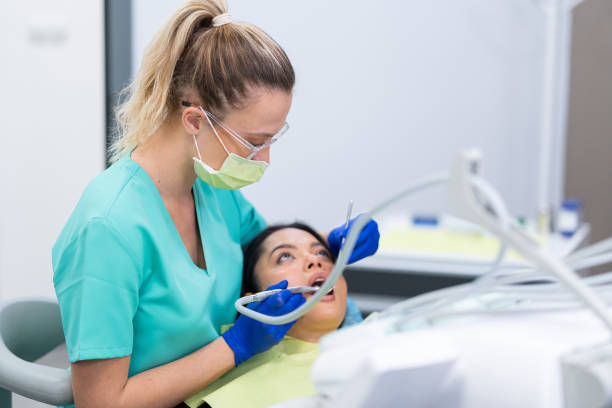 Best Emergency Tooth Extraction in Holdenville, OK